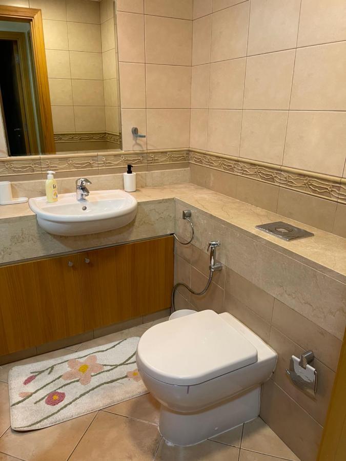 Metro Premium Location Spacious 2 Bedroom Apartment Right Next To The Metro Dubaj Kültér fotó